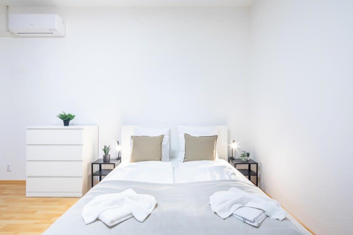 Very Central Convenient Flat Budapest Extérieur photo