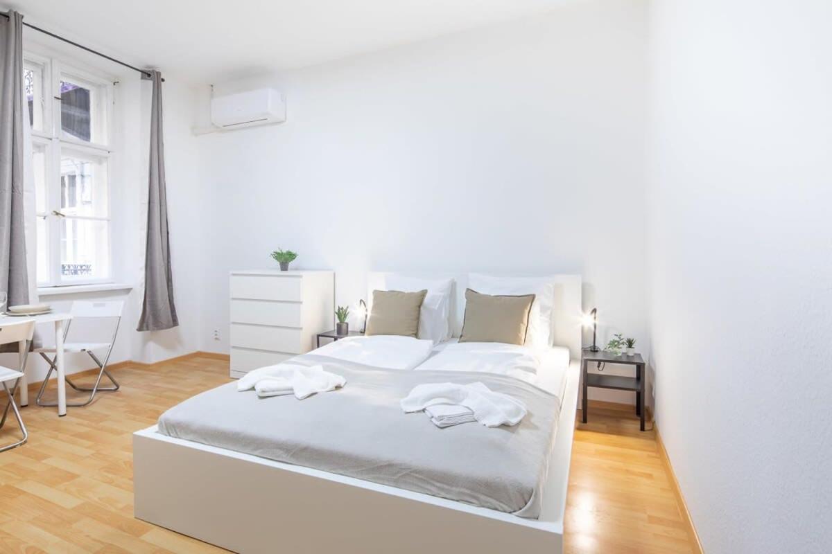 Very Central Convenient Flat Budapest Extérieur photo